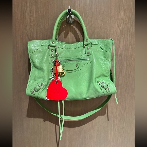 Balenciaga 2024 Le City in Lime Green - Picture 1 of 11
